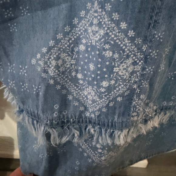 Copper Key Blue Patterned Tank Top Handkerchief pattern - Picture 2 of 6